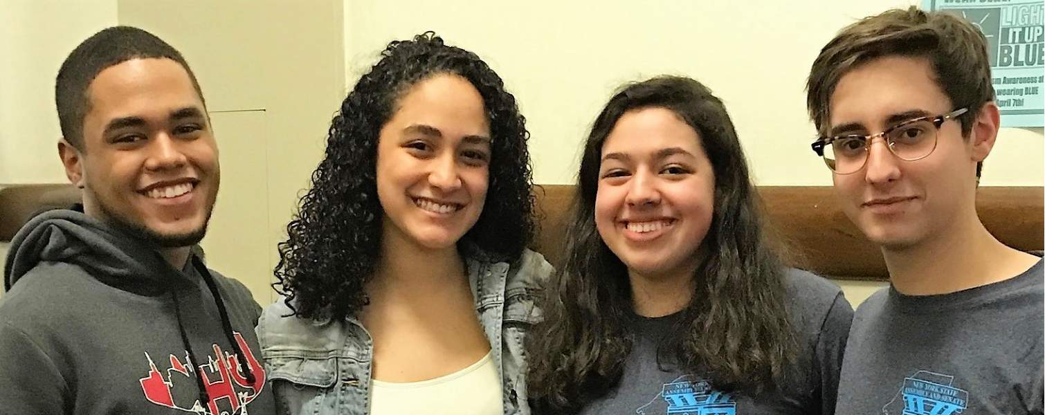 Four Students Participate in Puerto Rican State Legislature & Youth Leadership Institute